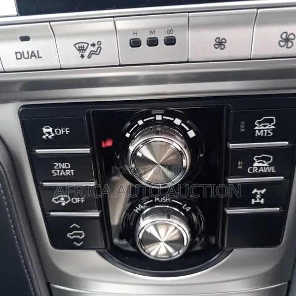 Toyota Land Cruiser Prado 2019 Pearl