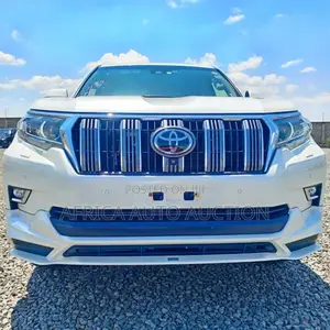 Toyota Land Cruiser Prado 2019 Pearl