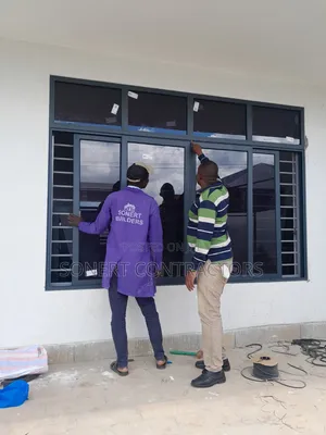 Sliding Aluminiun Windows