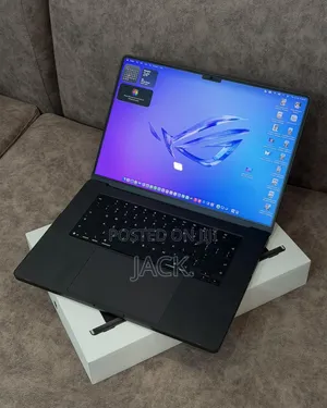 Laptop Apple MacBook Pro 2026 M5 Max 128GB Apple M5 Max SSD 2T