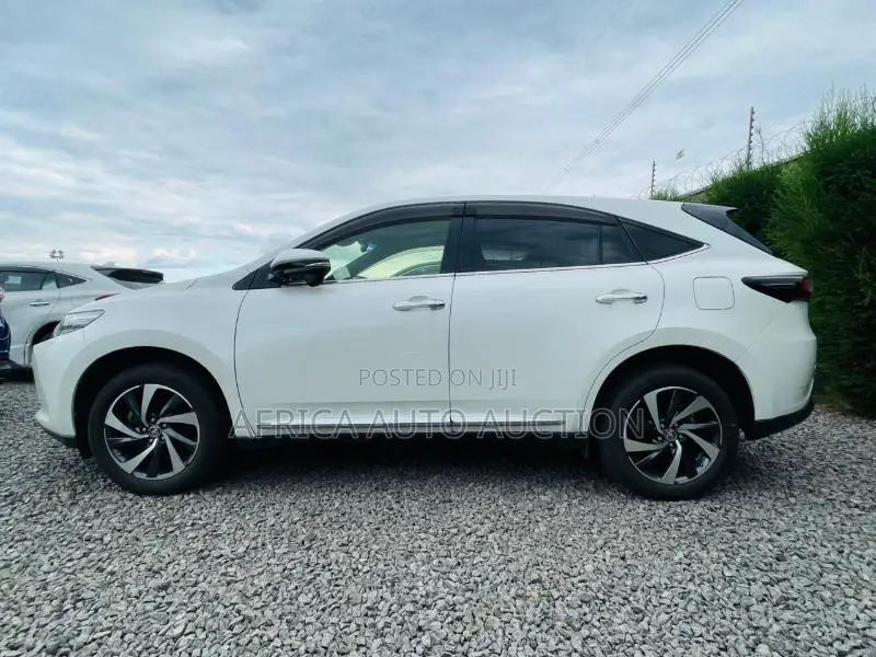 Toyota Harrier 2020 Pearl