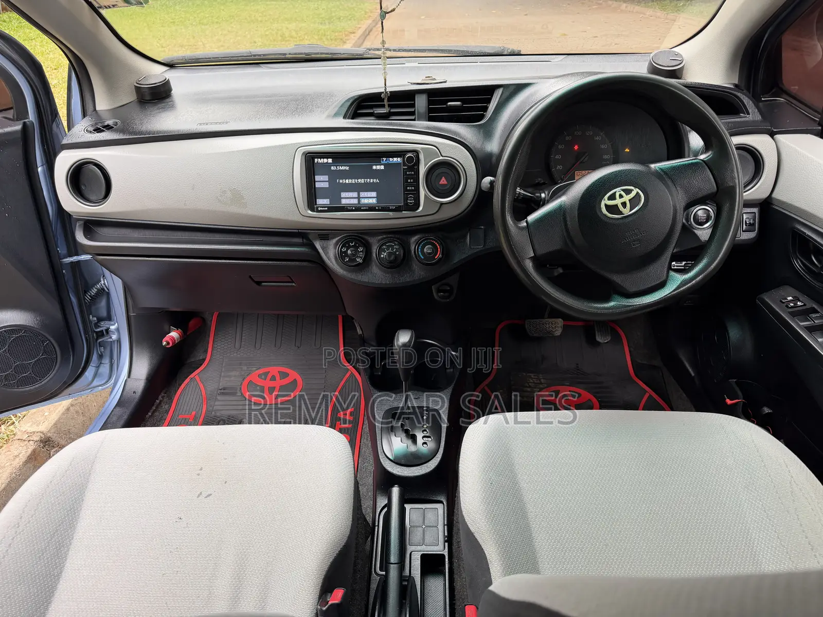 Toyota Vitz 2012 Blue