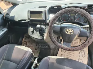 Toyota Wish 2009 Gray