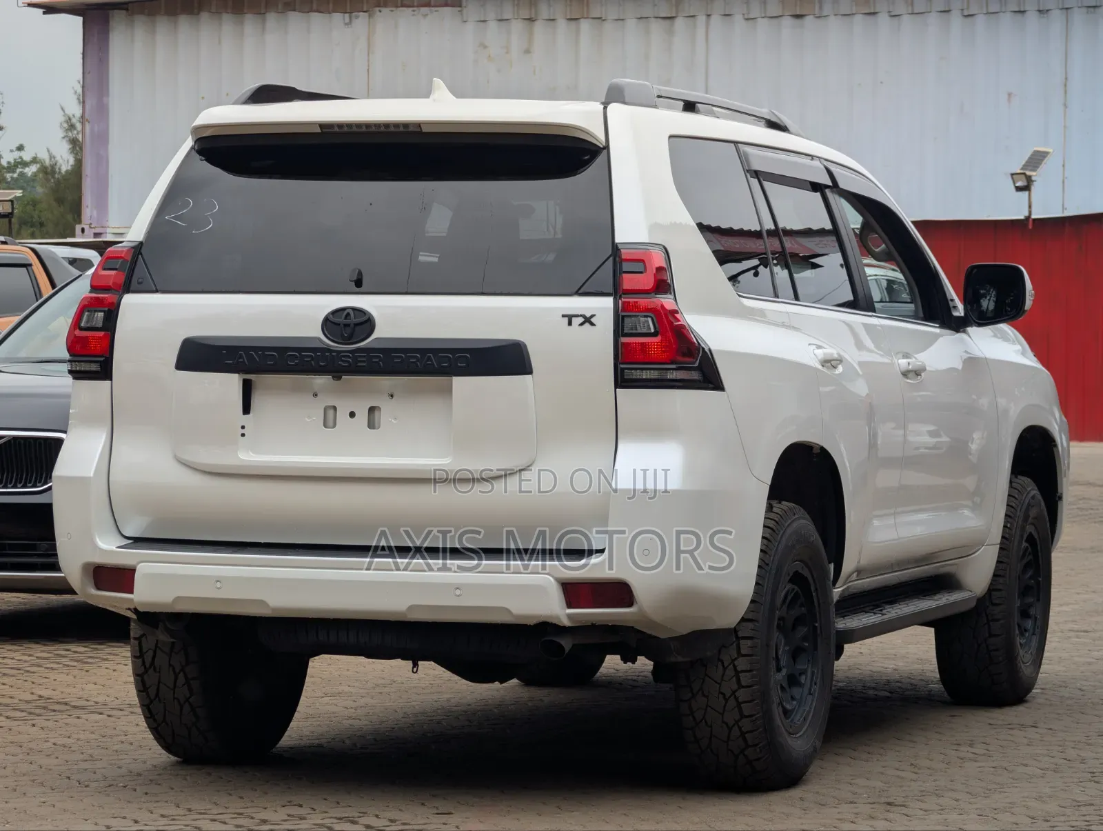 Toyota Land Cruiser Prado 2019 White