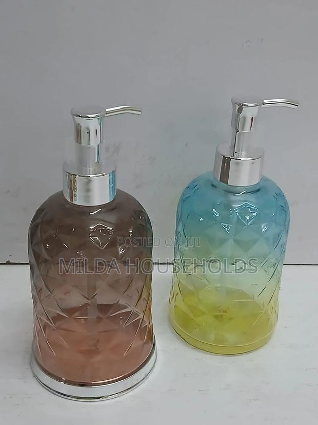 Acyric Coloured Handwash Dispenser