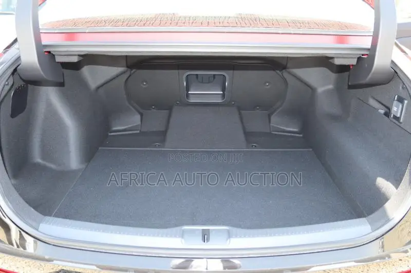 Toyota Crown 2022 Red