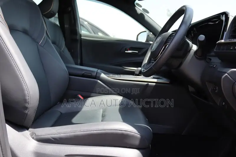 Toyota Crown 2022 Red
