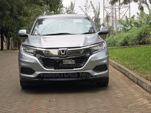 Honda Vezel 2019 Silver