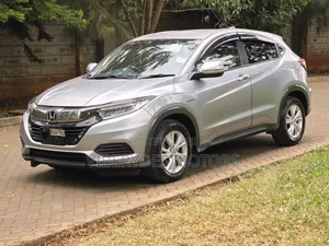 Honda Vezel 2019 Silver