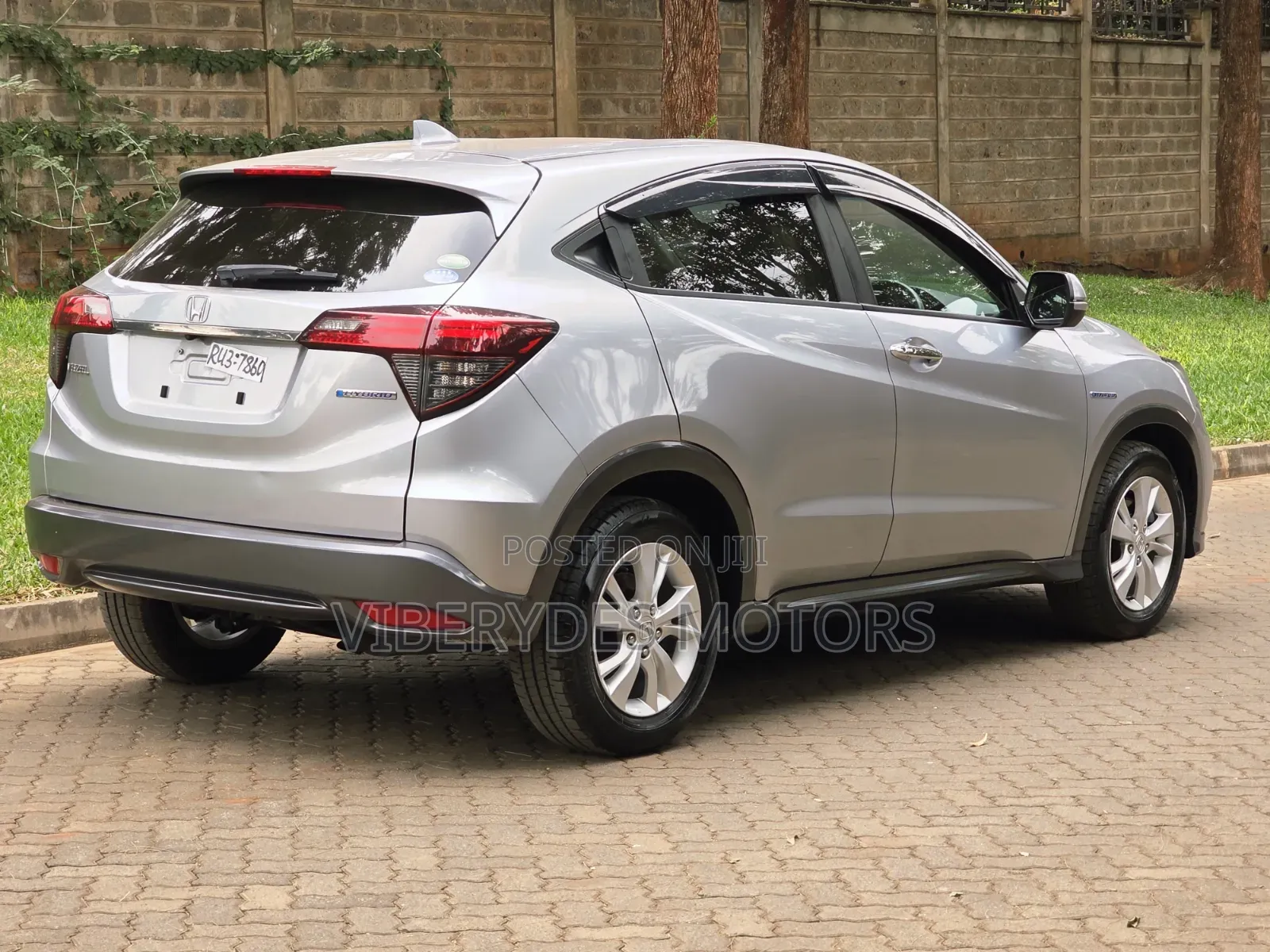 Honda Vezel 2019 Silver