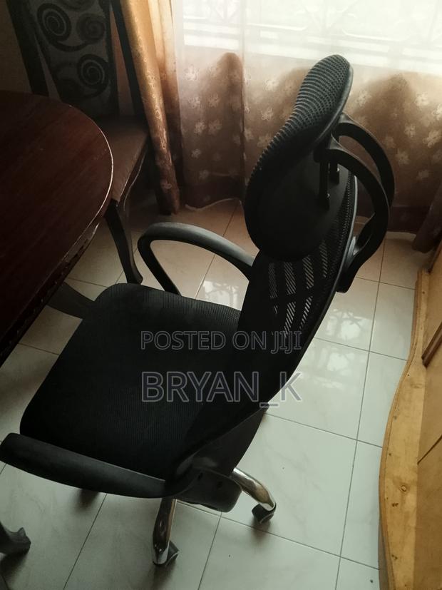 High Back Ergonomic Office Chair - thumbnail 3