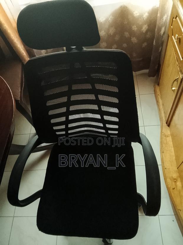 High Back Ergonomic Office Chair - thumbnail 4