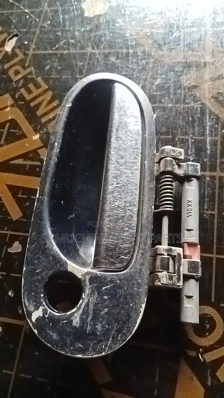 Outer Door Handle Nissan Sunny N16