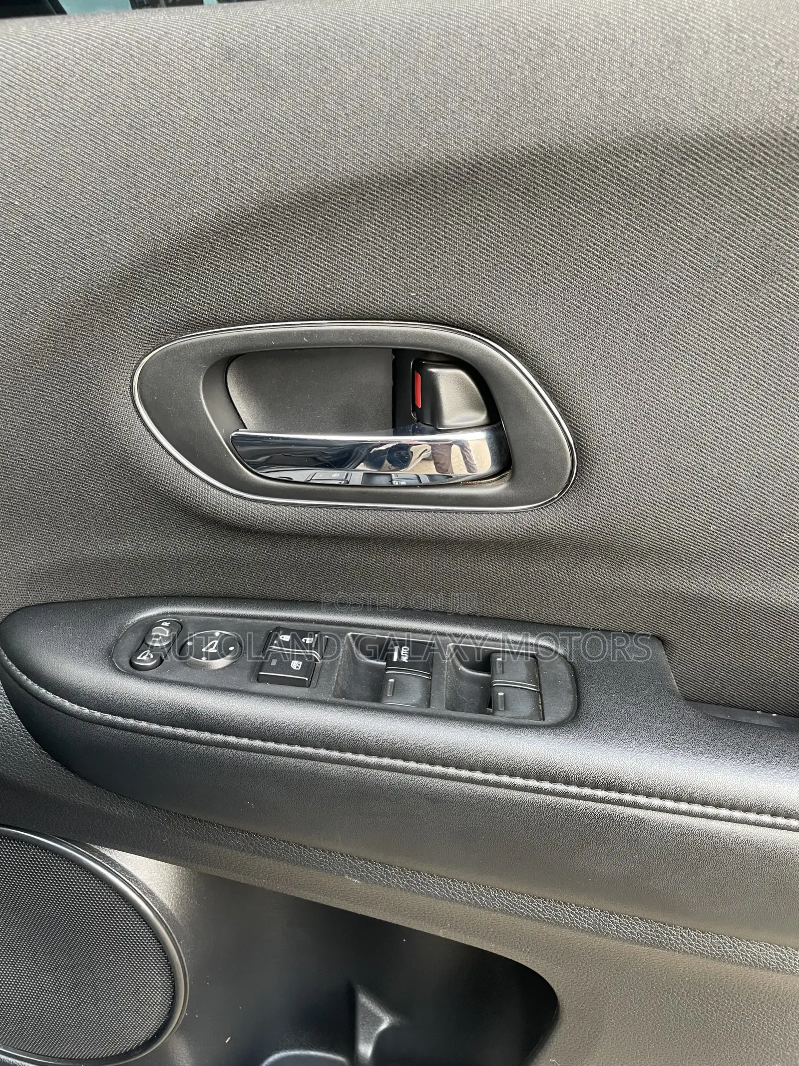 Honda Vezel 2018 Black