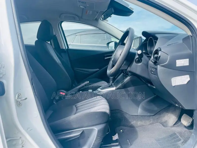 Mazda 2 2020