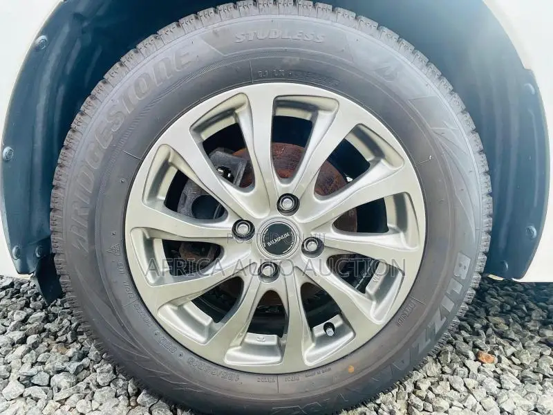 Mazda 2 2020