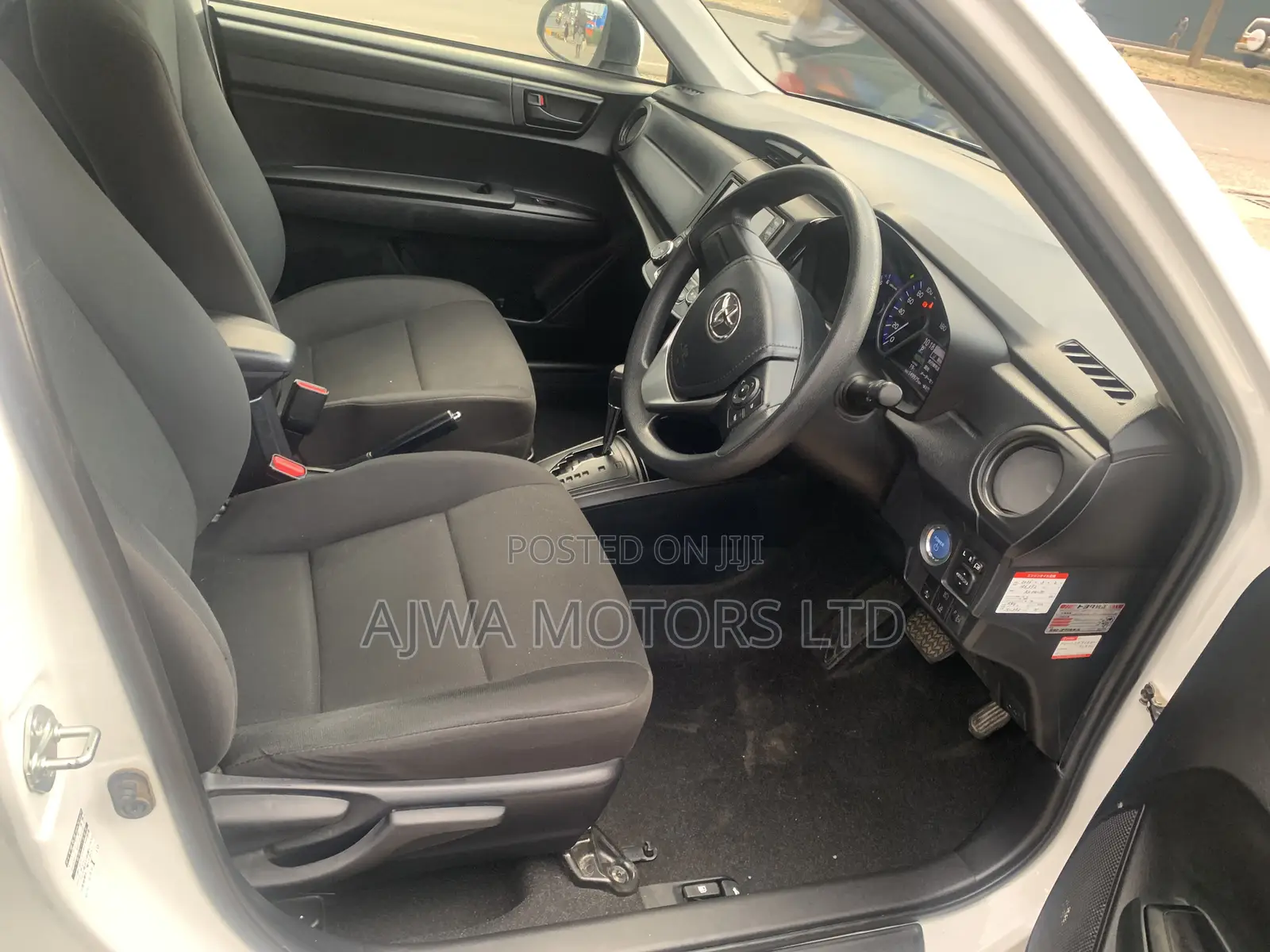 Toyota Axio 2021 White