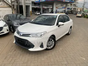 Toyota Axio 2021 White