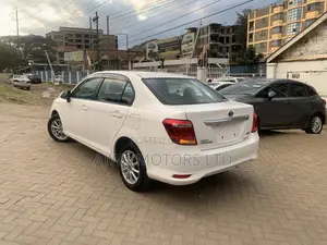 Toyota Axio 2021 White
