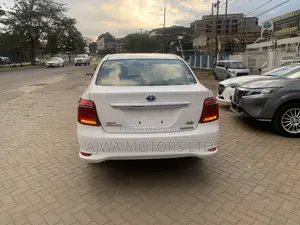Toyota Axio 2021 White