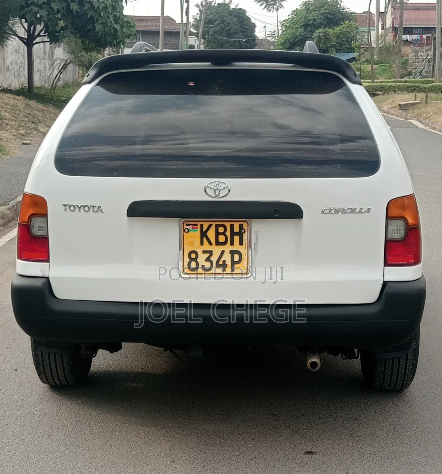 Toyota Corolla 2002 White