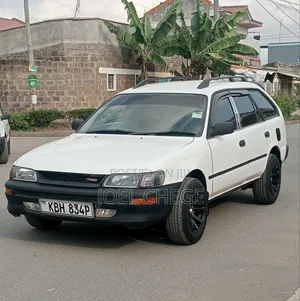 Toyota Corolla 2002 White