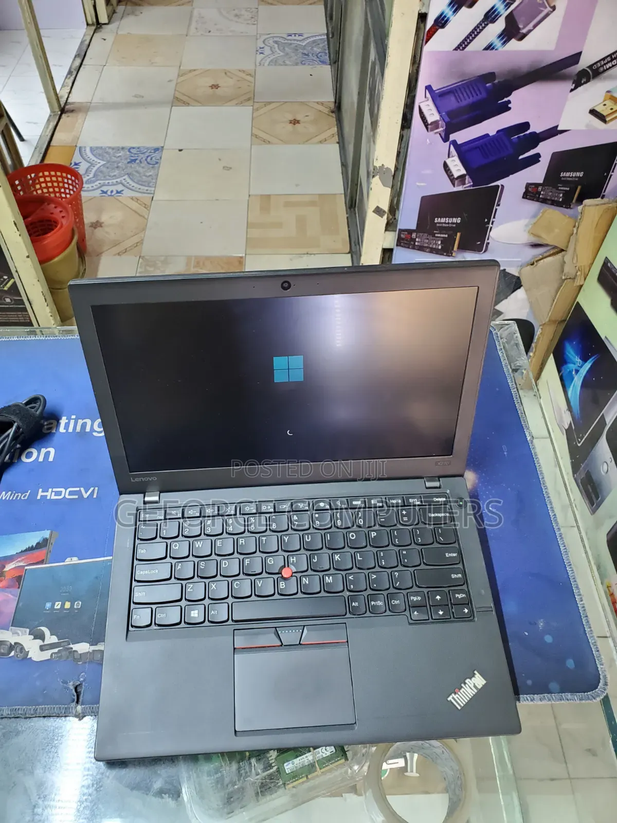 Laptop Lenovo ThinkPad X270 8GB Intel Core i7 SSD 256GB