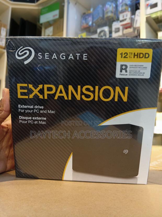 Seagate 12TB Expansion Desktop USB 3.0 External Hard Drive in Black - thumbnail 2
