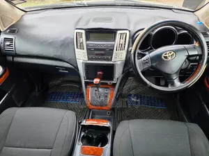 Toyota Harrier 2004 Silver