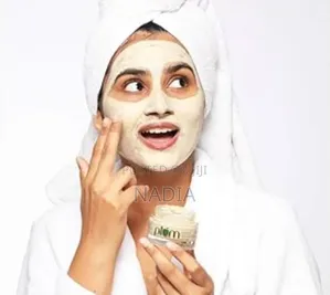 Face Mask for Glowing and Brightness