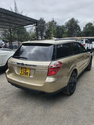 Subaru Outback 2009 Gold