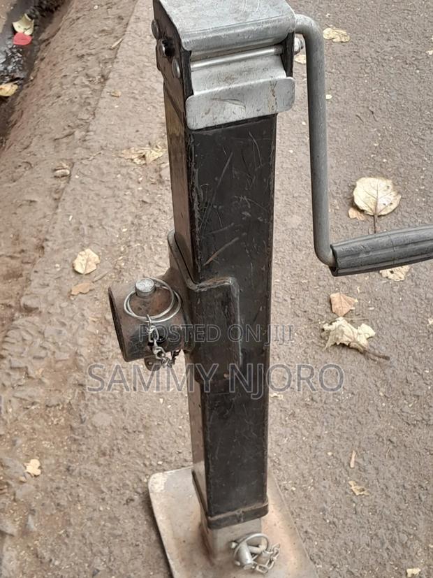 Used Trailer Jack