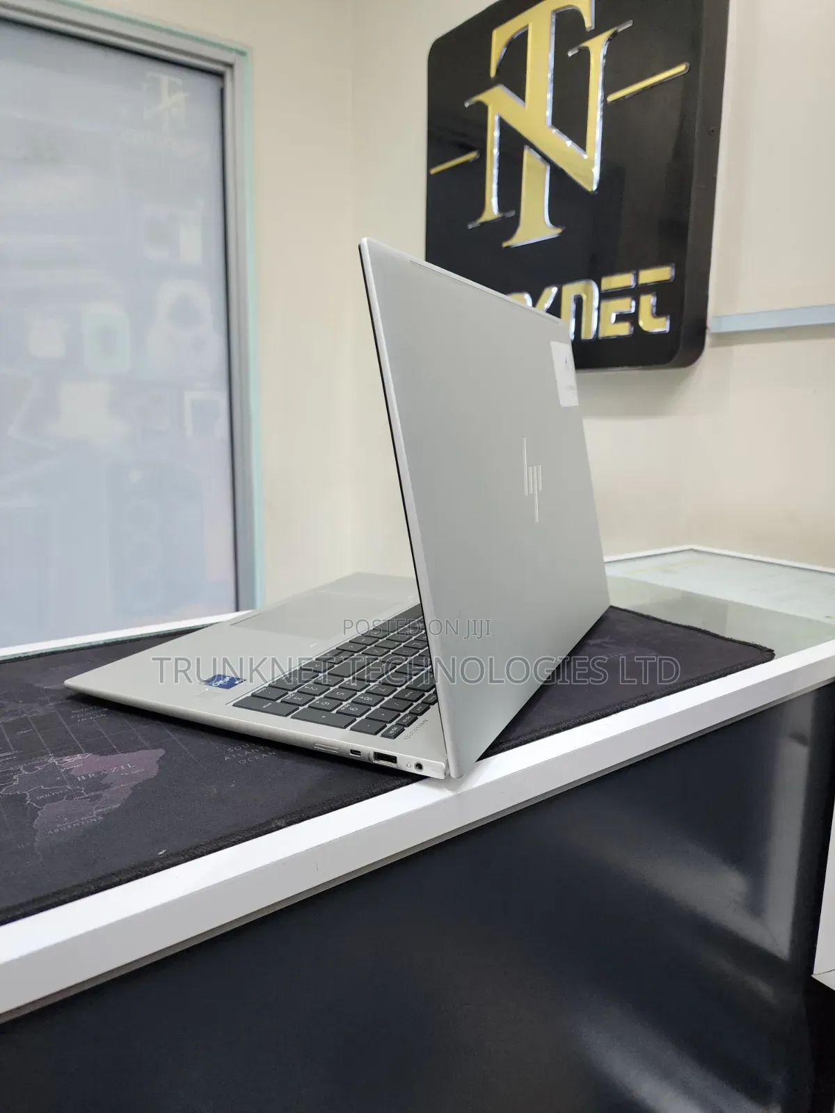 Laptop HP EliteBook 860 G9 16GB Intel Core i7 SSD 512GB