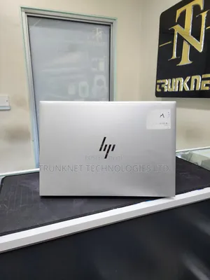 Laptop HP EliteBook 860 G9 16GB Intel Core i7 SSD 512GB