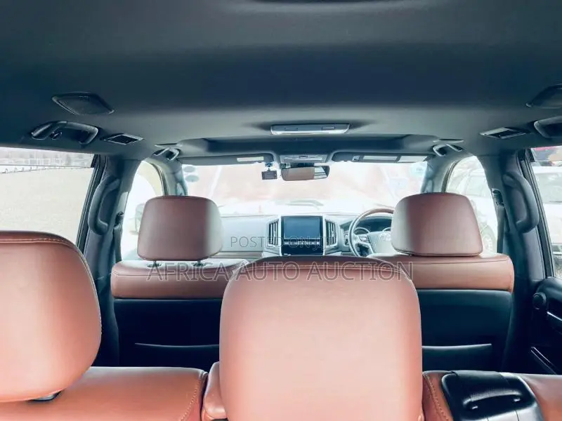 Toyota Land Cruiser 2018 Maroon