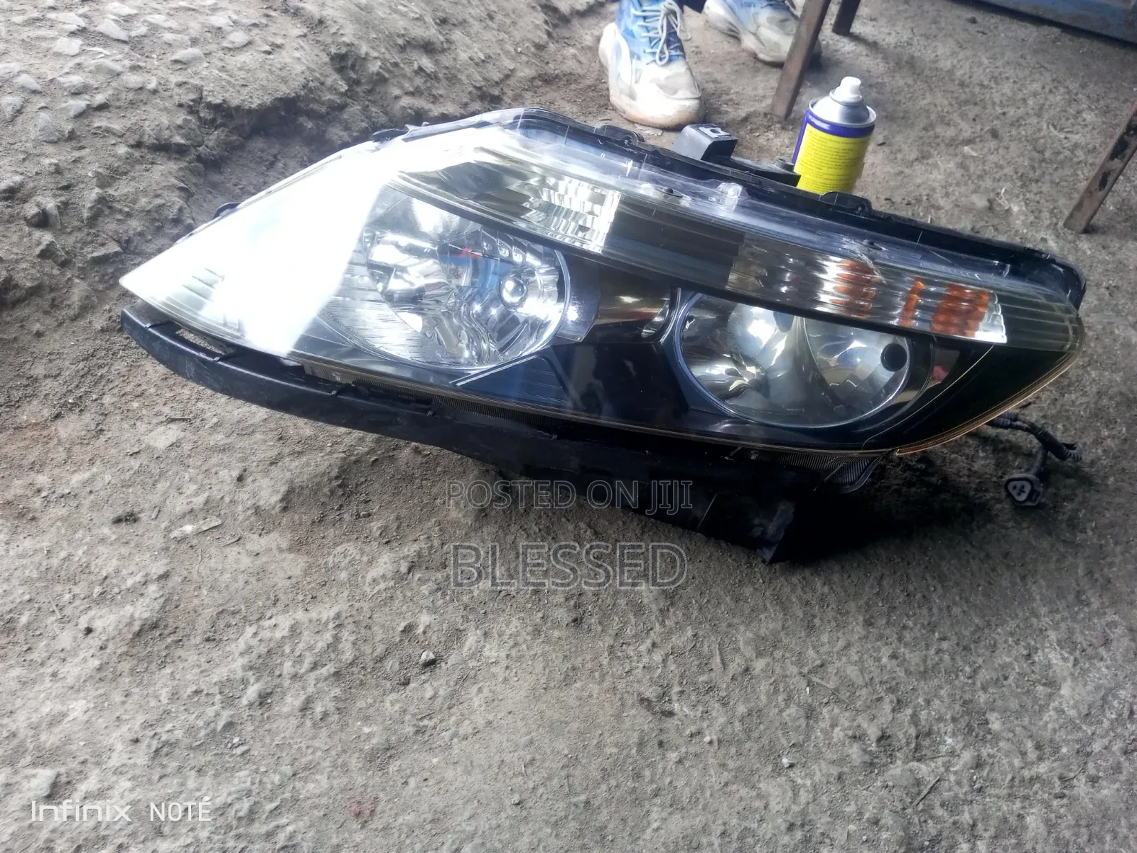 Honda Airwave Headlight
