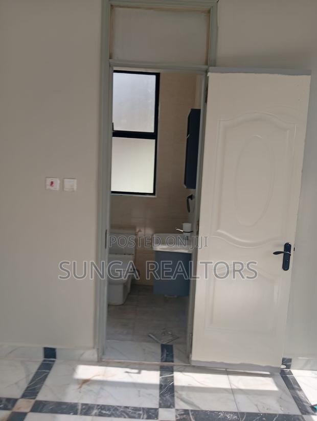 3bdrm House in Evergreen, Runda for rent - thumbnail 4