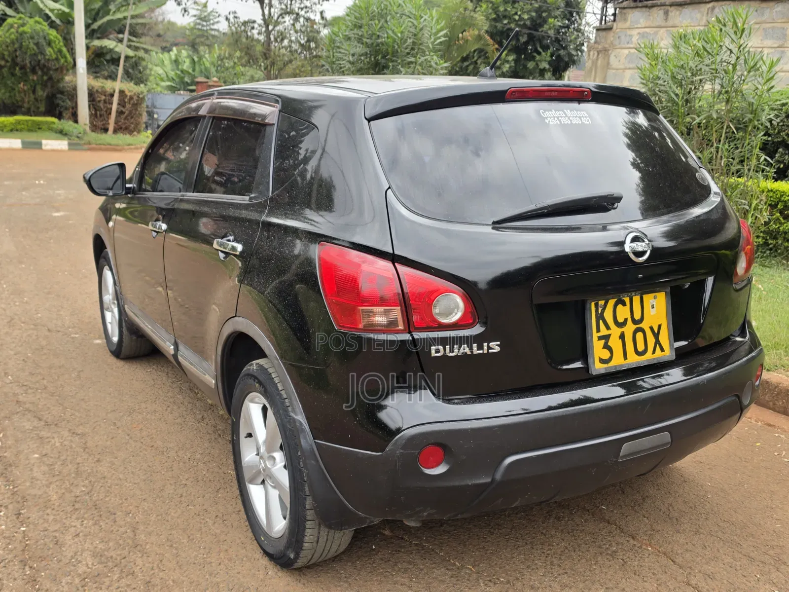 Nissan Dualis 2012 Black