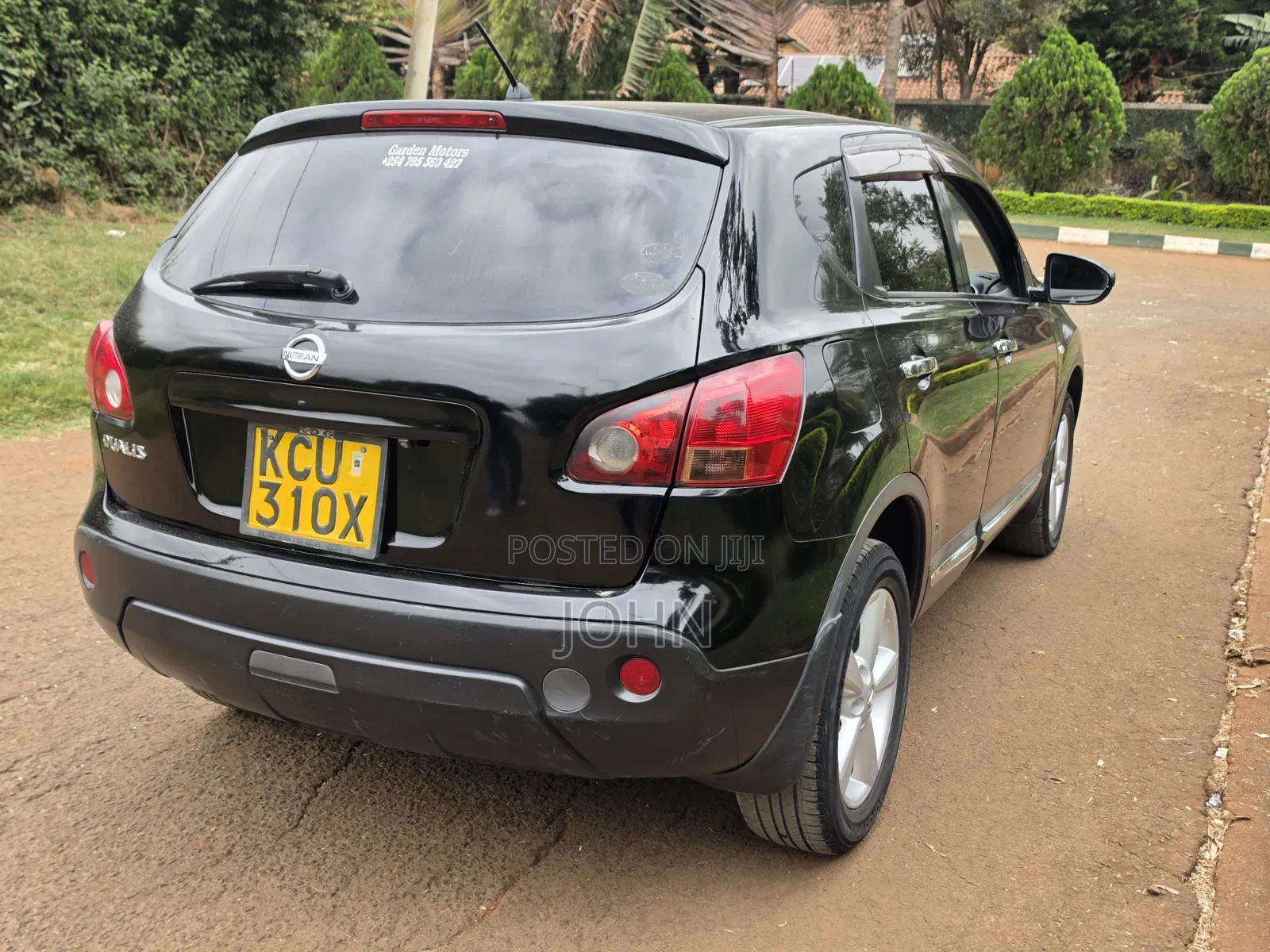 Nissan Dualis 2012 Black