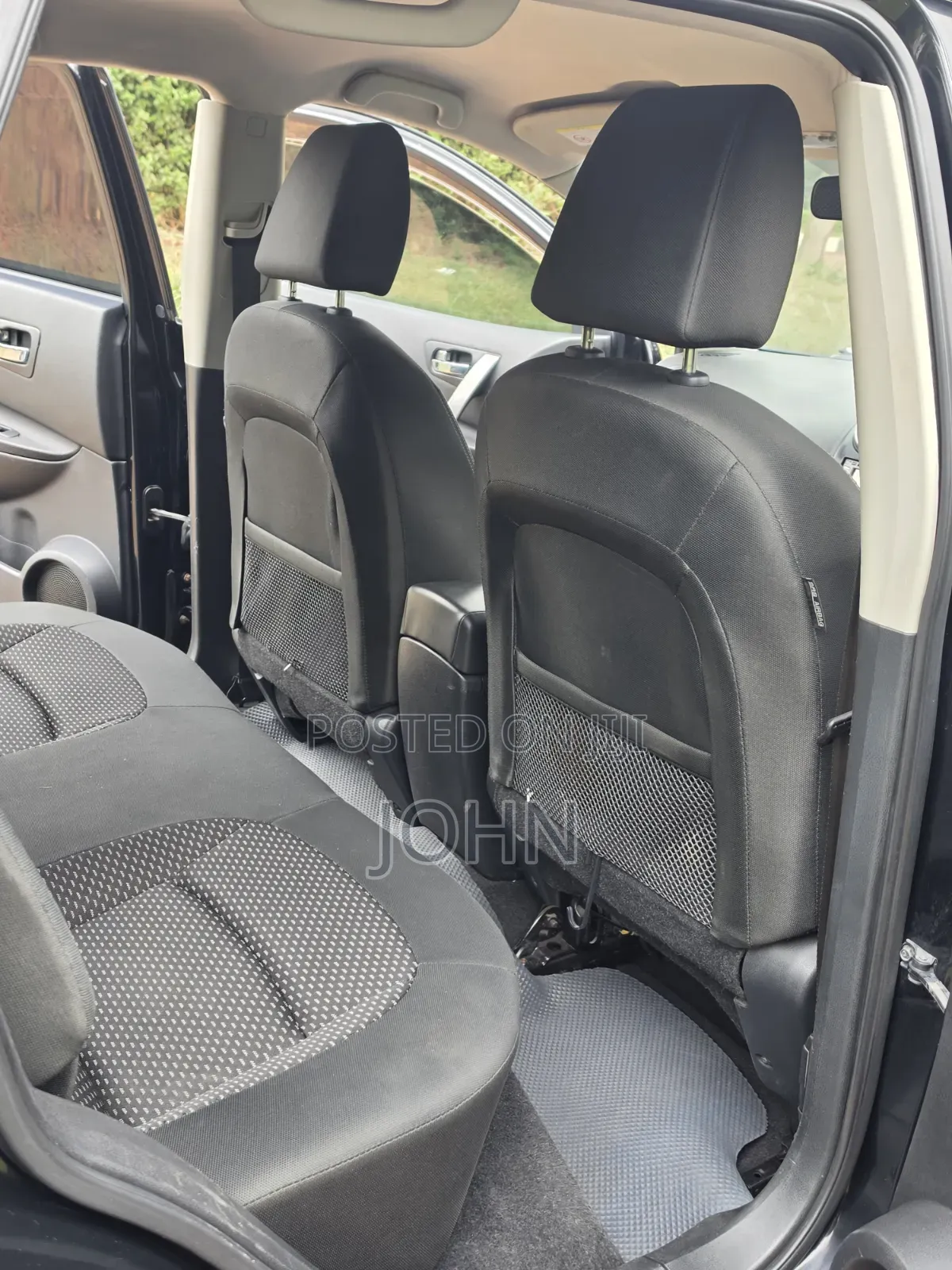 Nissan Dualis 2012 Black