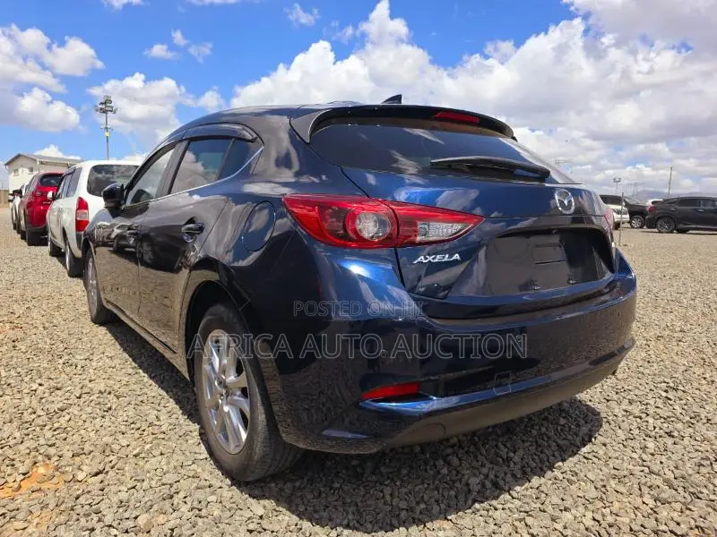 Mazda Axela 2019 Blue