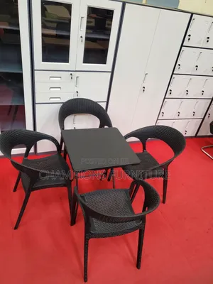 4 Seater Rattan Patio/Outdoor Set