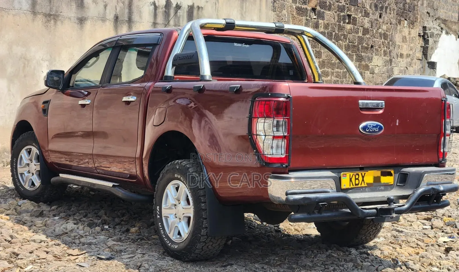 Ford Ranger Wildtrak 2013 Maroon