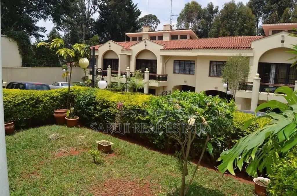 4bdrm Mansion in Spring Valley for sale
