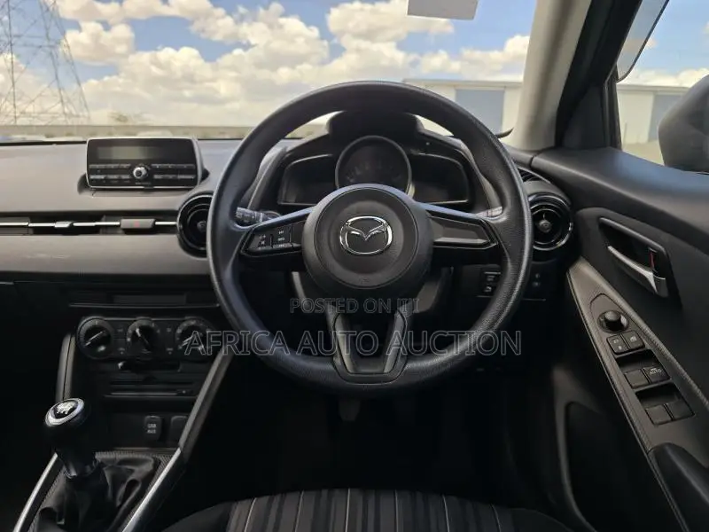 Mazda Demio 2018 Gray