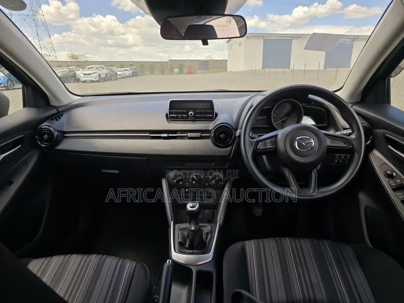 Mazda Demio 2018 Gray