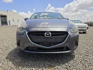 Mazda Demio 2018 Gray