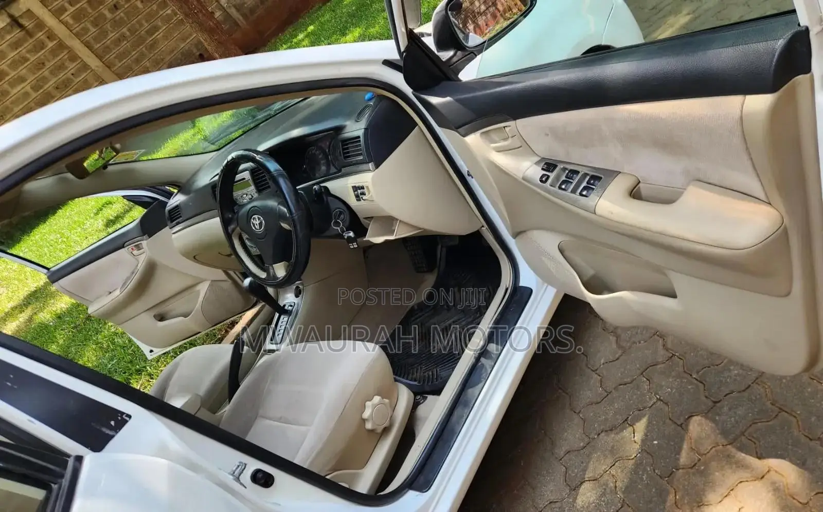 Toyota Corolla RunX 2006 White