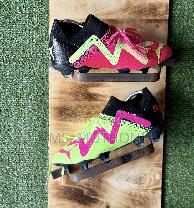 Puma Future Ultimate FG/AG "Tricks" Edition Size 39-45 - main view