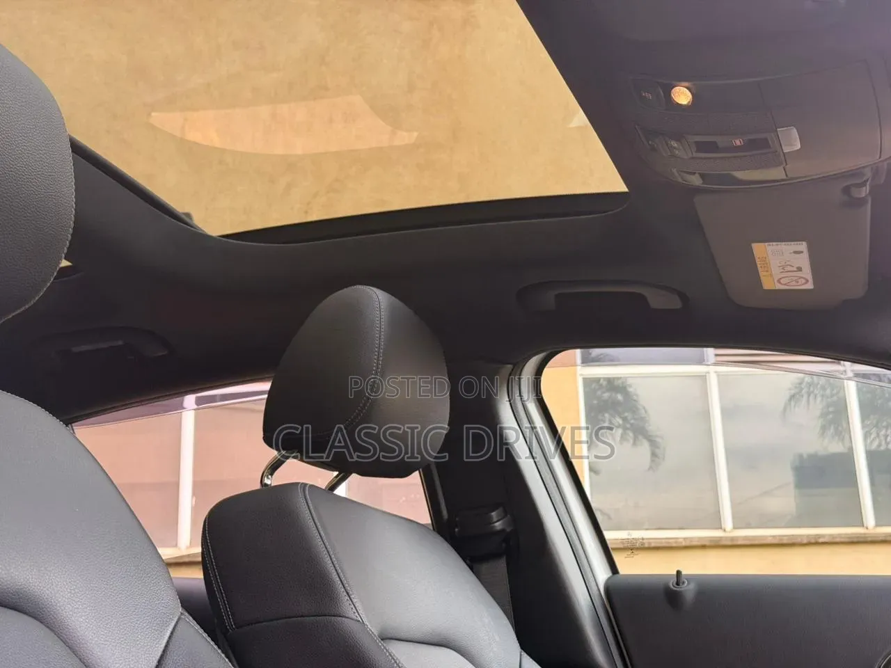 Mercedes-Benz GLA-Class 2019 White